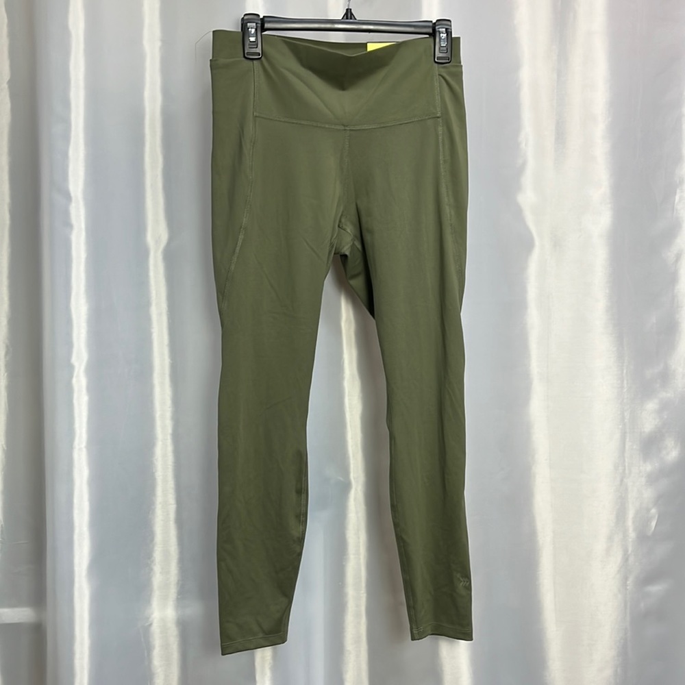 All in motion, high rise, leggings. 1306
